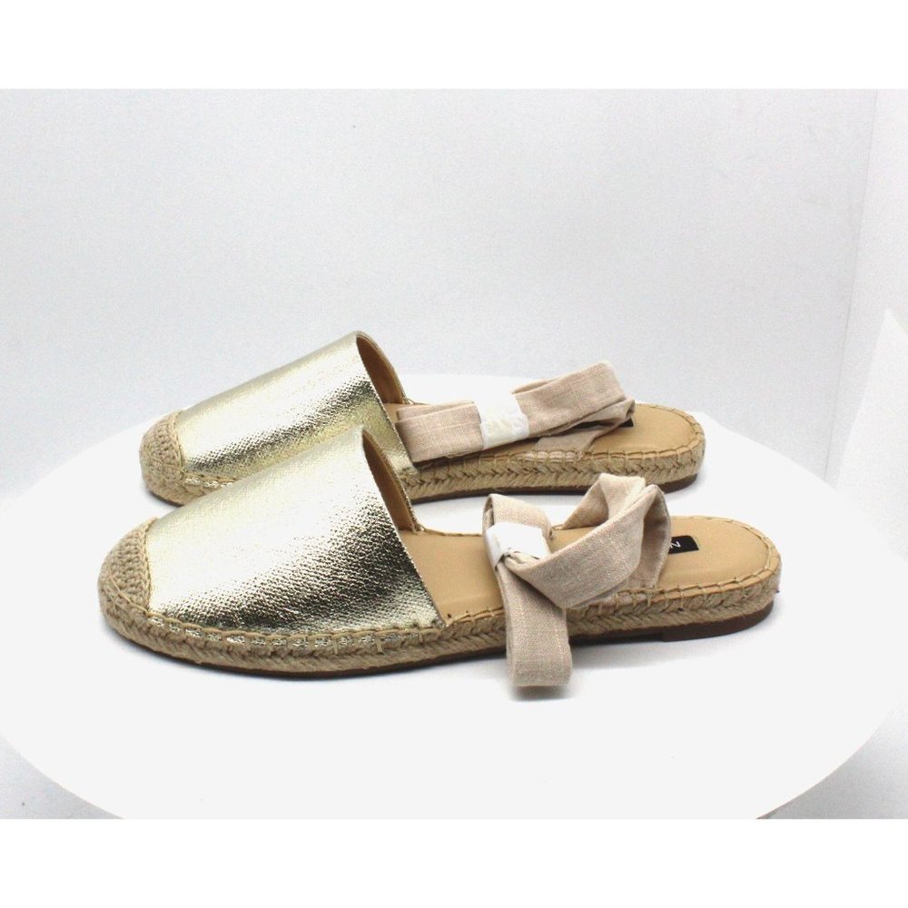 3/$20 Nine West Women’s Gold Espadrille Flats - Picture 6 of 8